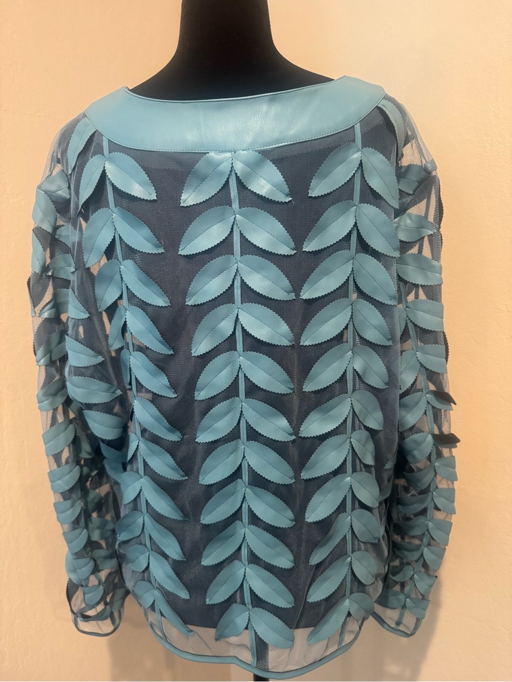 Modern Teal Mesh Faux Leather Leaf Jacket With Sheer Panel and Front Zipper - Picture 3 of 9